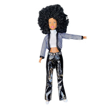 Load image into Gallery viewer, Les poupées Barbie "Street Style" aux cheveux bouclés et crépus - POPMYCURLS BOX PARIS
